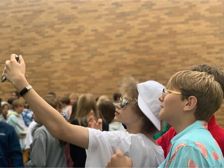 students posing together for a selfie